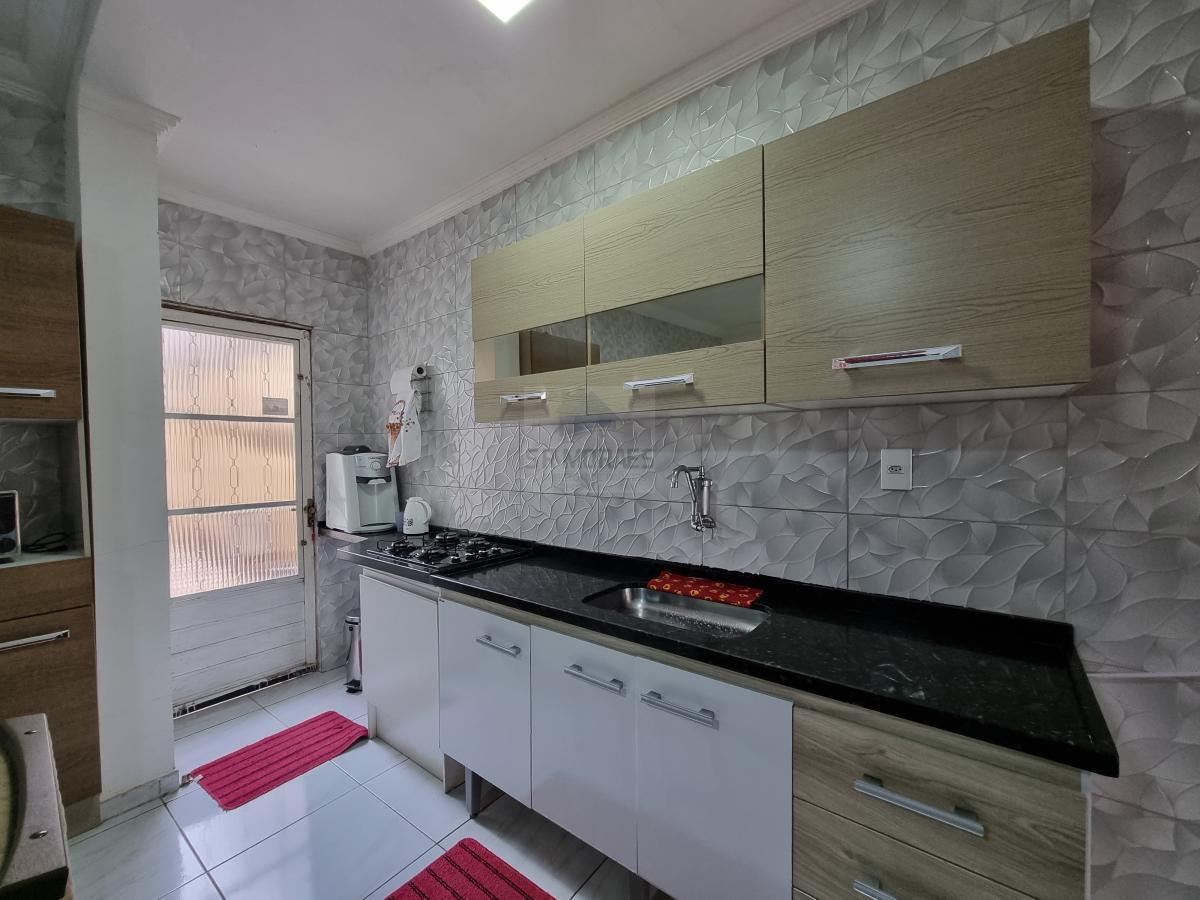 Casa à venda com 2 quartos, 125m² - Foto 16