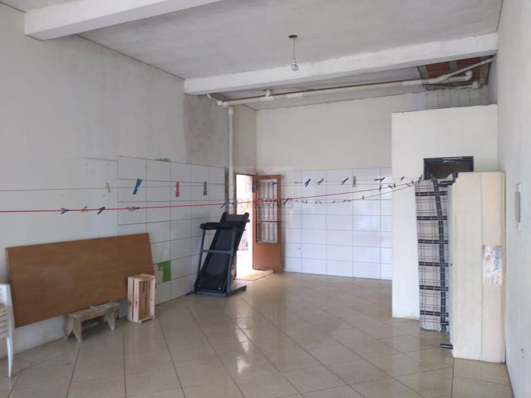 Casa à venda com 4 quartos, 220m² - Foto 21