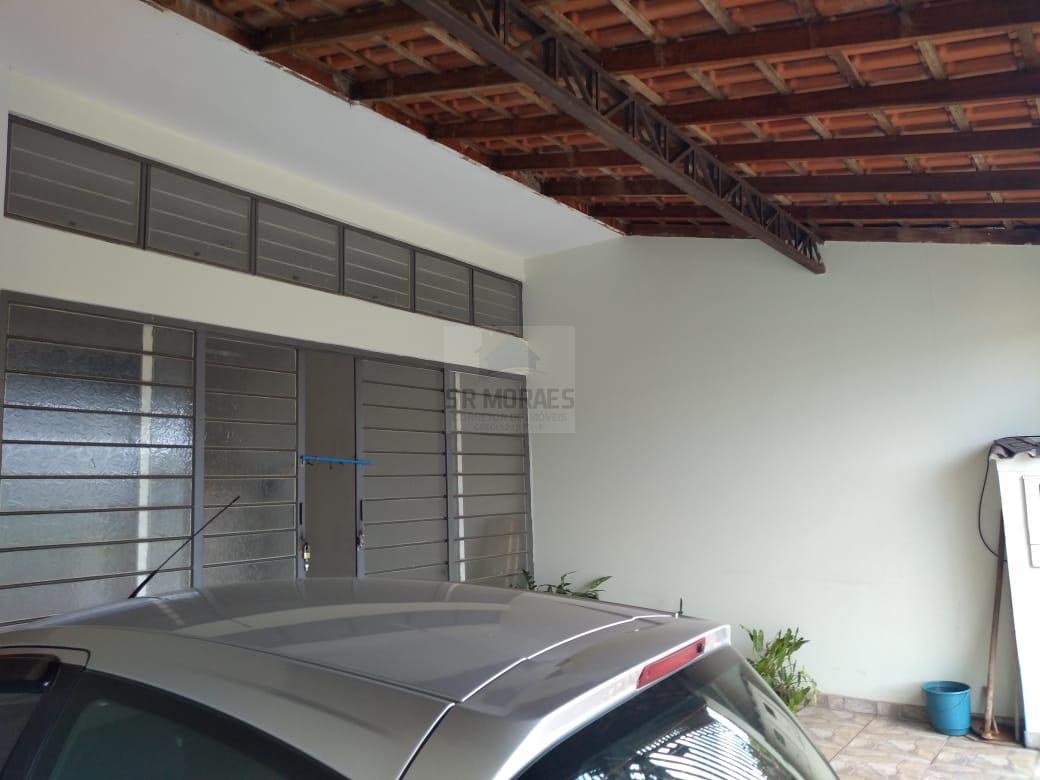 Casa à venda com 4 quartos, 220m² - Foto 3