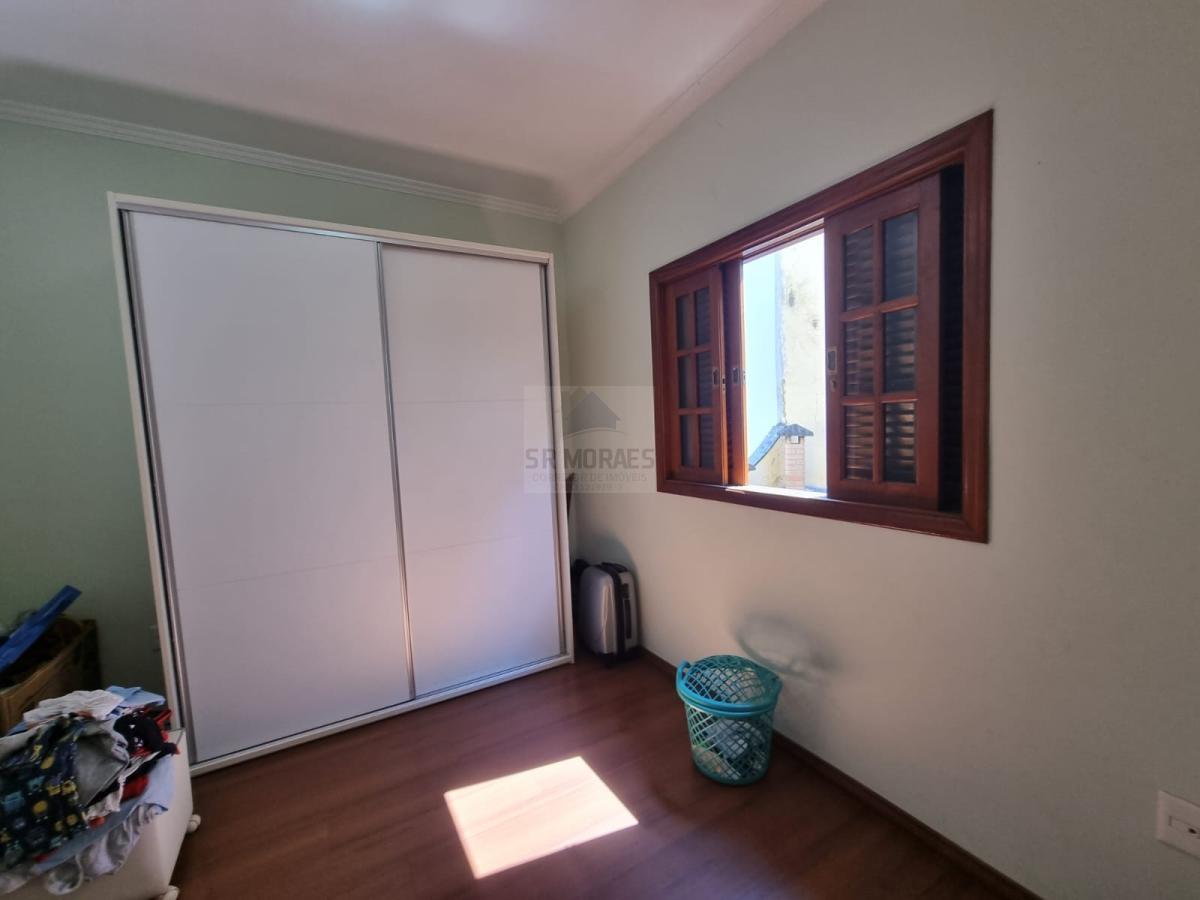 Casa à venda com 3 quartos, 244m² - Foto 10