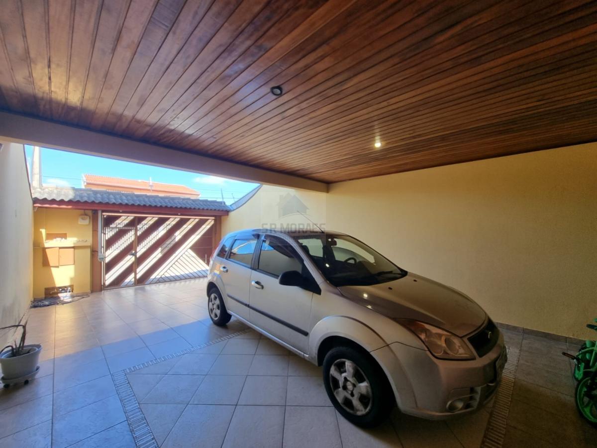 Casa à venda com 3 quartos, 244m² - Foto 13