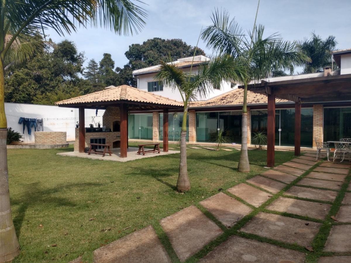 Chácara à venda com 3 quartos, 1000m² - Foto 1