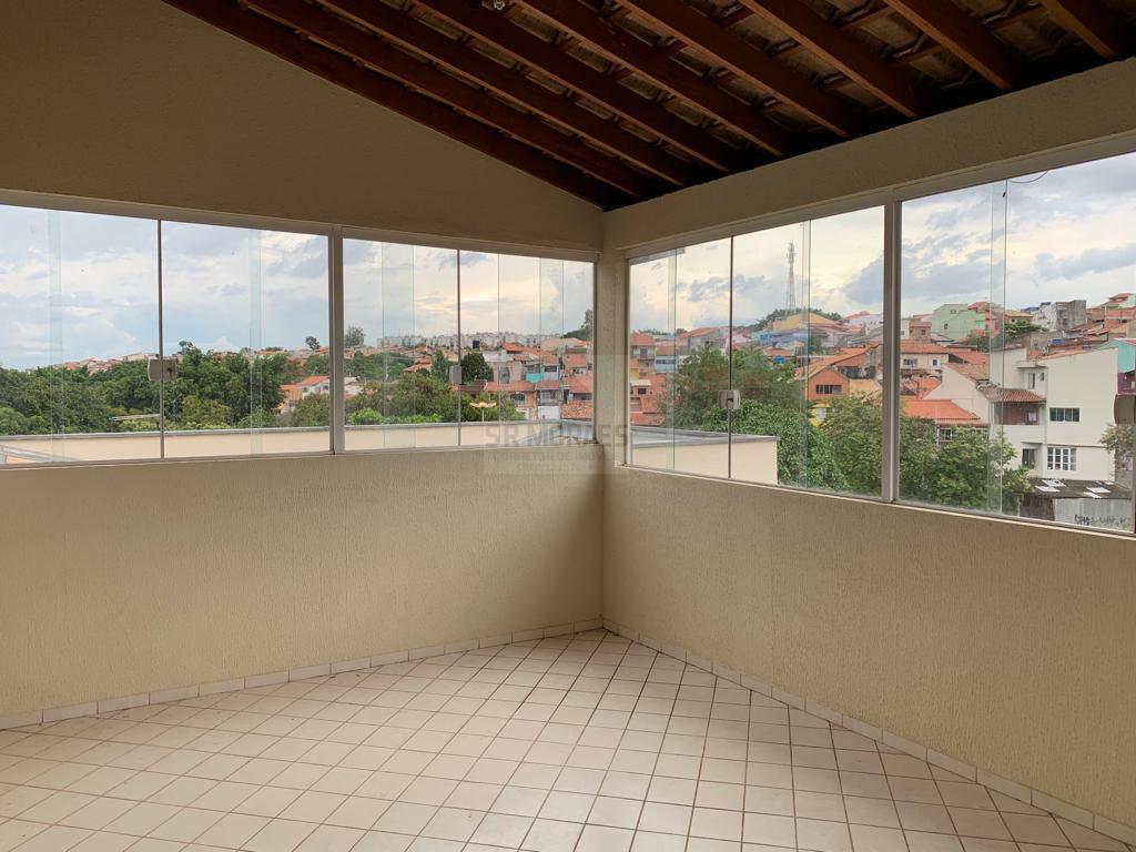 Casa à venda com 4 quartos, 367m² - Foto 1