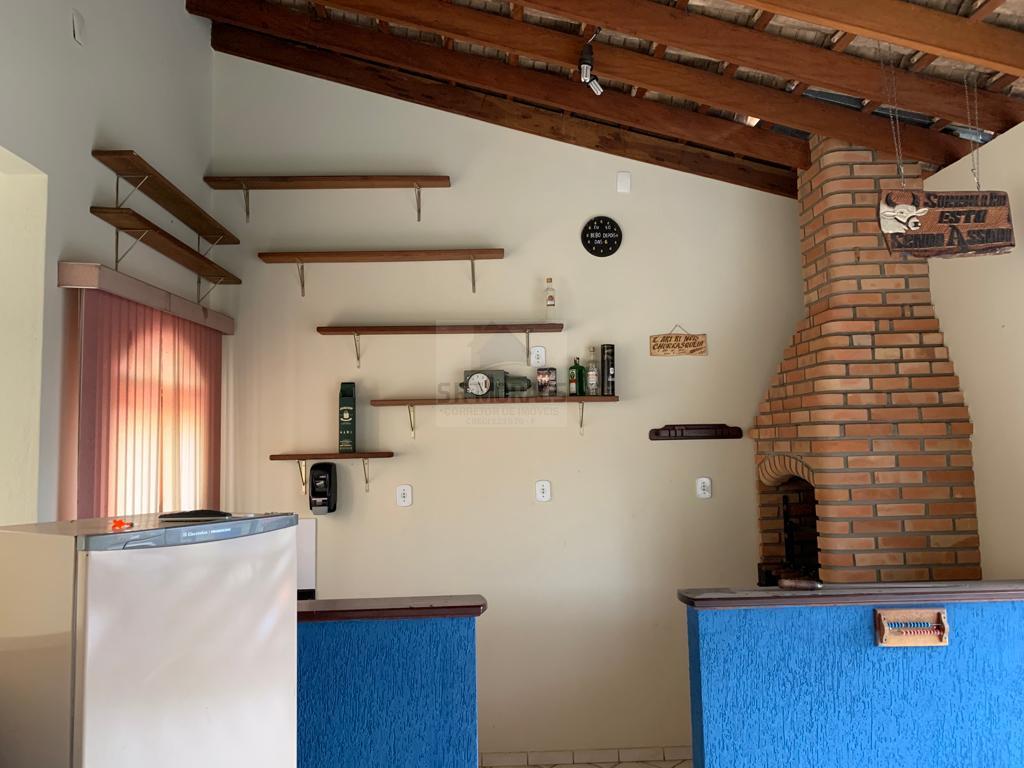 Casa à venda com 4 quartos, 367m² - Foto 2