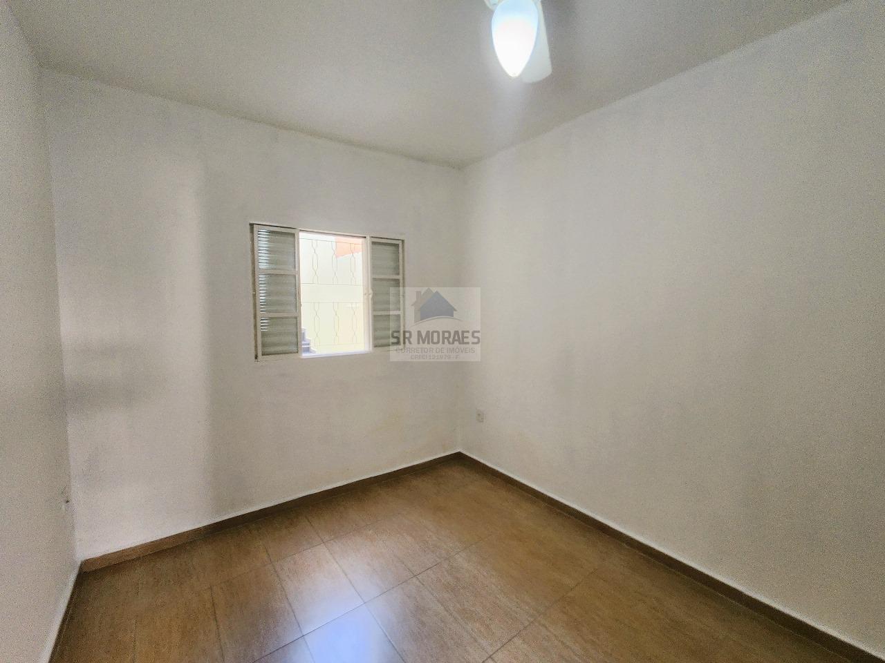 Casa à venda com 3 quartos, 85m² - Foto 4