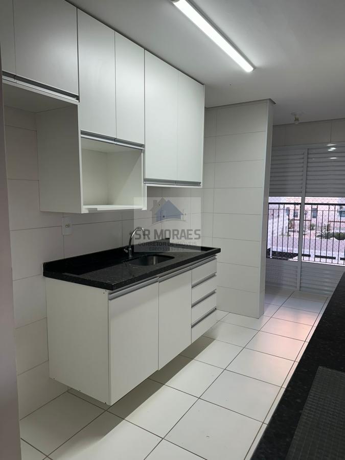 Apartamento à venda com 3 quartos, 85m² - Foto 2