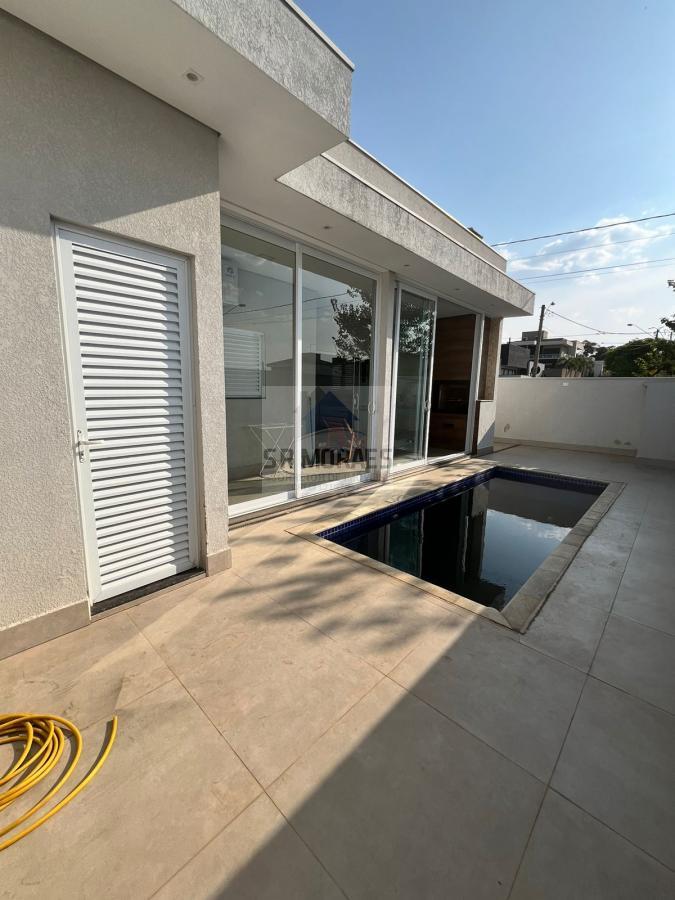 Casa de Condomínio à venda com 3 quartos, 156m² - Foto 1