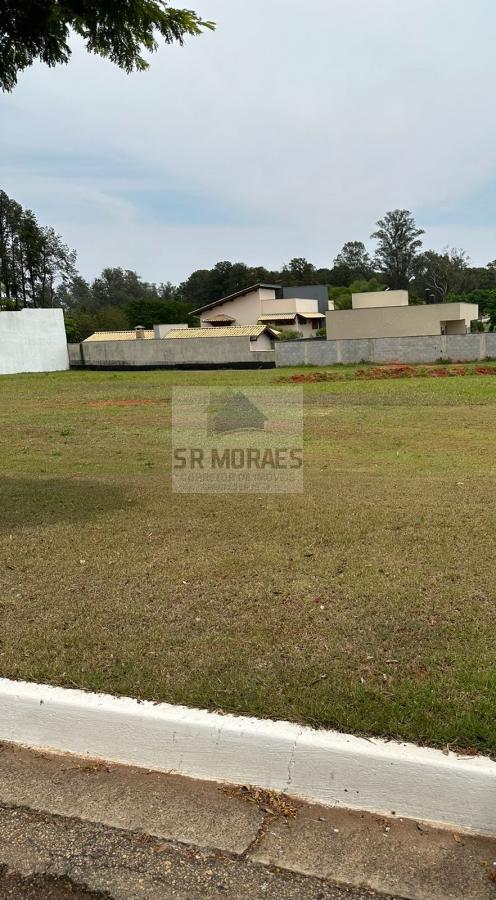 Terreno à venda, 720m² - Foto 1