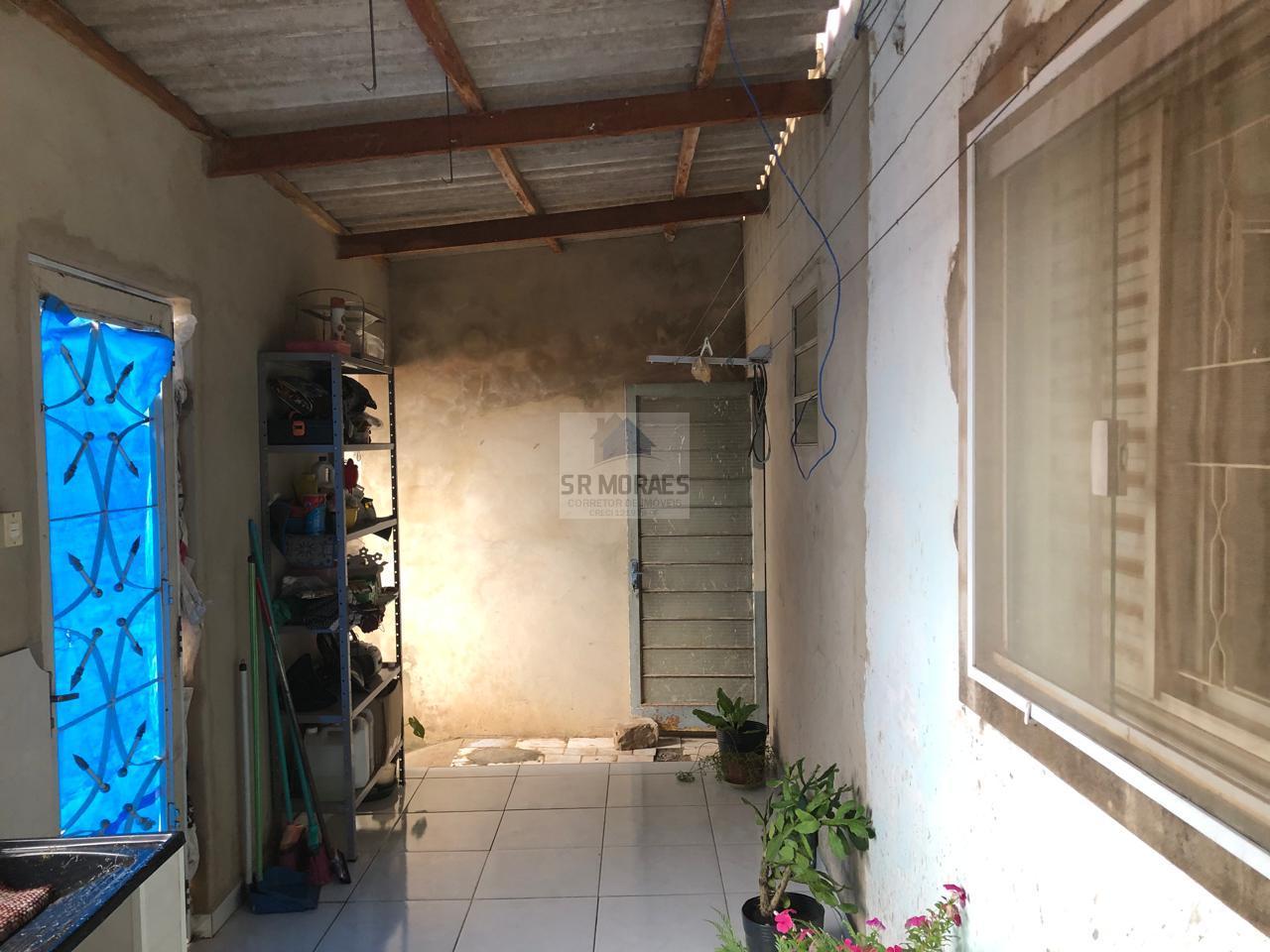 Casa à venda com 2 quartos, 250m² - Foto 9