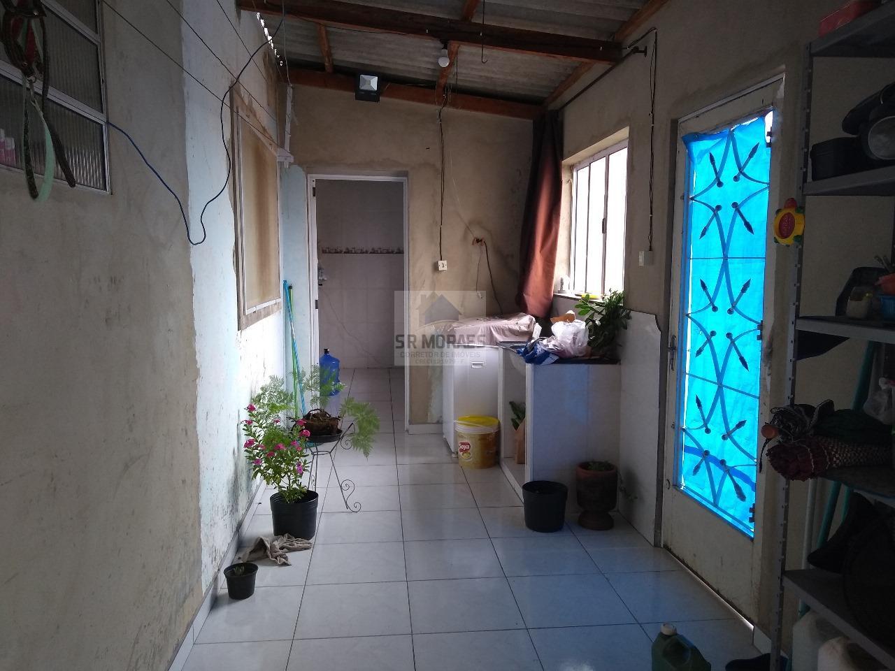 Casa à venda com 2 quartos, 250m² - Foto 25