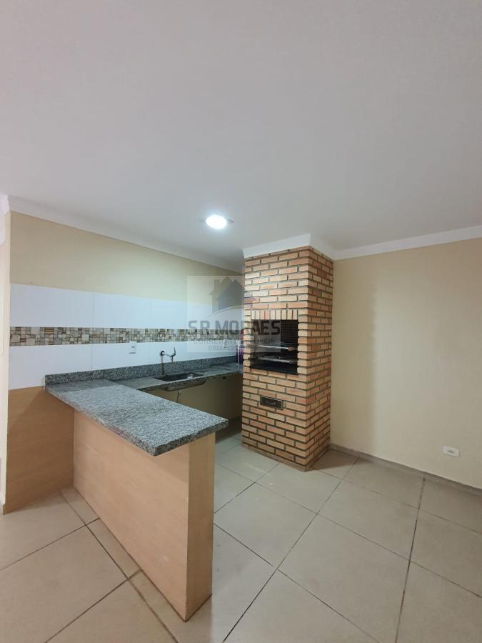 Casa à venda com 2 quartos, 140m² - Foto 11