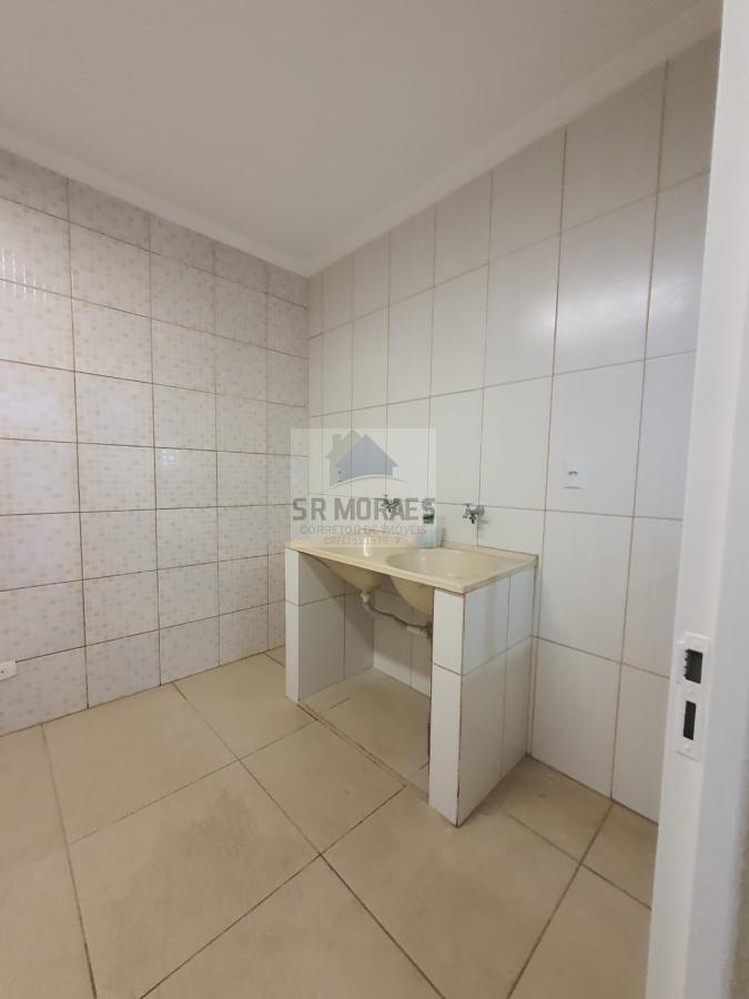 Casa à venda com 2 quartos, 140m² - Foto 13